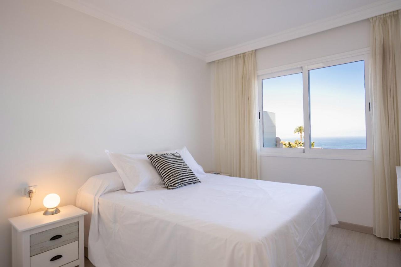 Appartamento Cosy Flat With Sea Views In Santa Ursula Esterno foto